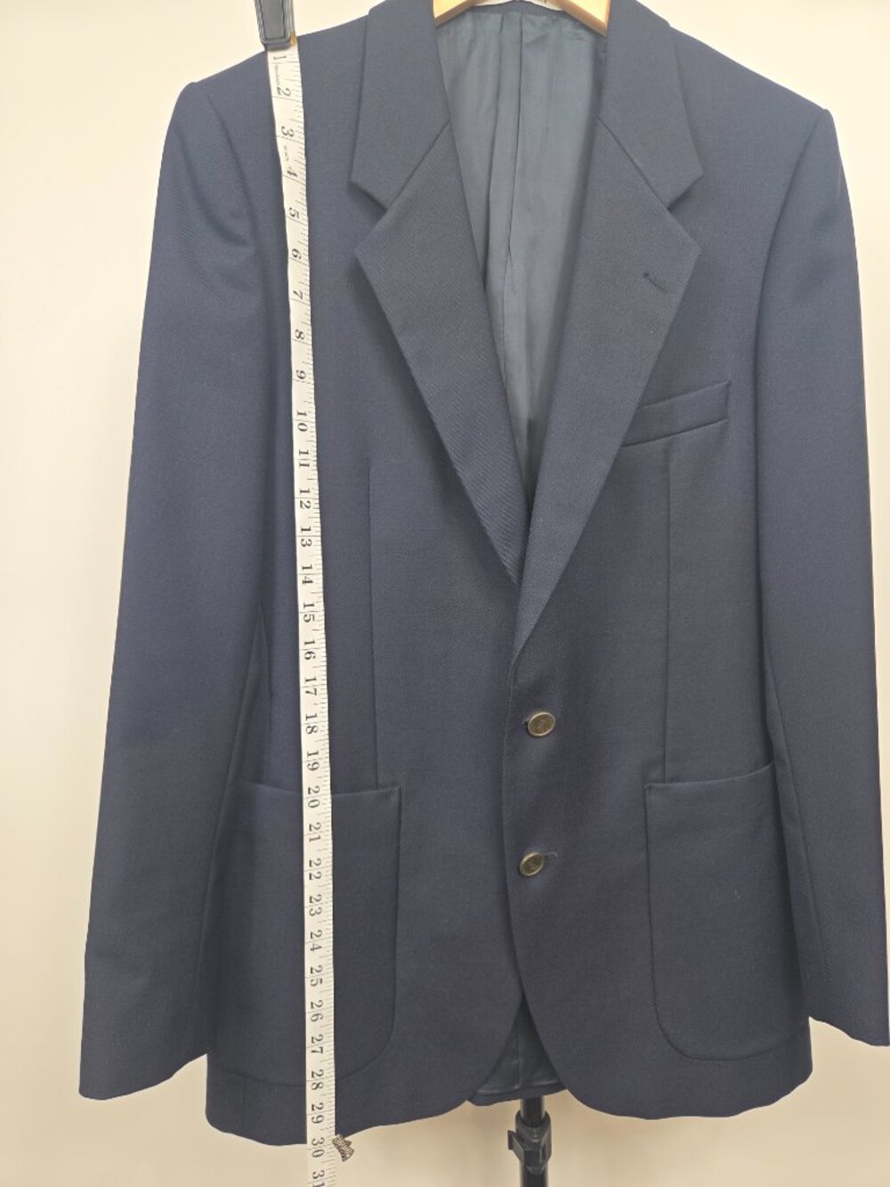 Vintage Yves Saint Laurent Monsieur Men’s Navy Wool Blazer – Made in France - Picture 8 of 14
